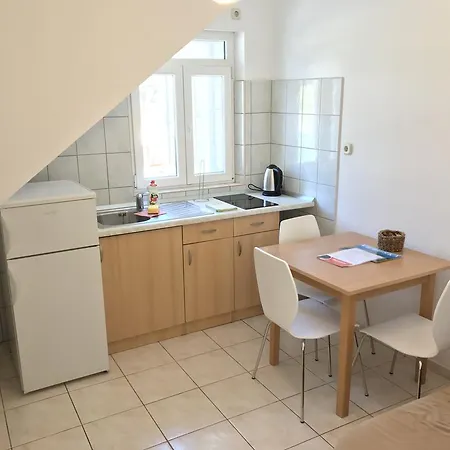 Ana & Toni Apartamento Vrboska